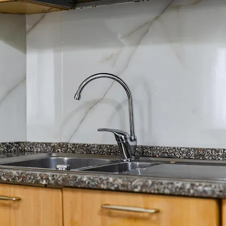 Casa Libre - 2br In Apartmán Durrës
