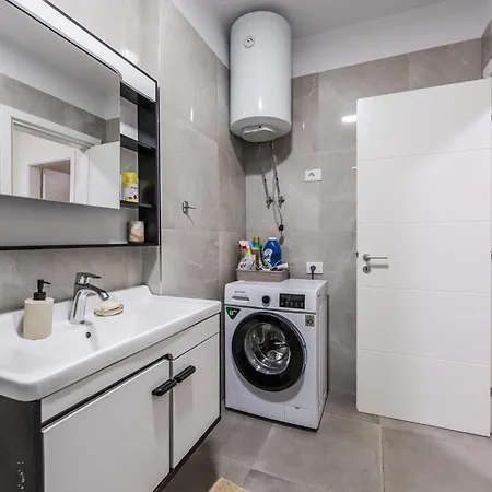 Apartment Casa Libre - 2br In Durrës